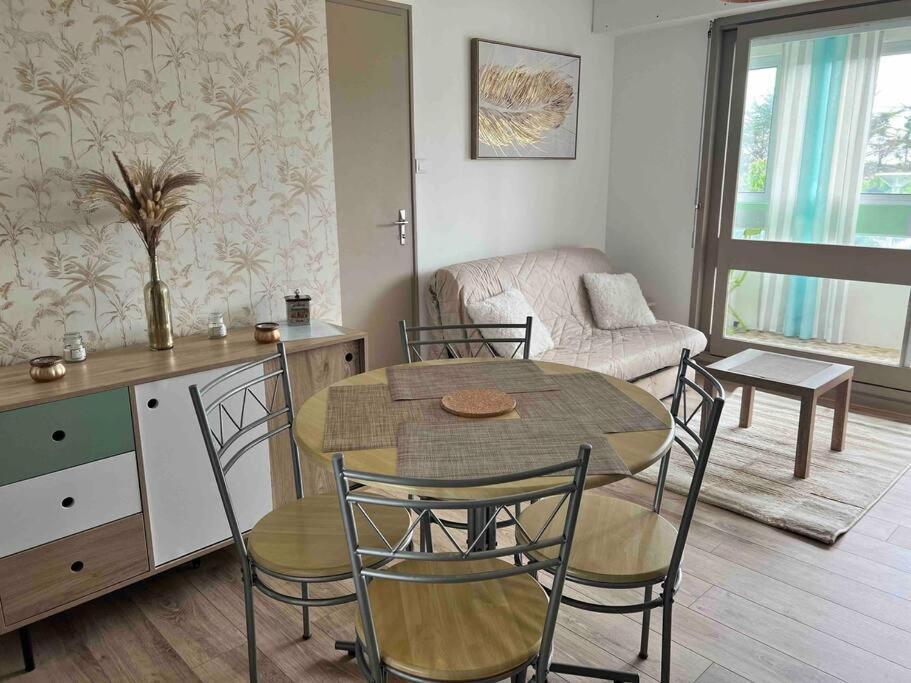 Appartement A 100 M De La Plage St Hilaire De Riez Les Becs Saint-Hilaire-de-Riez Exterior foto